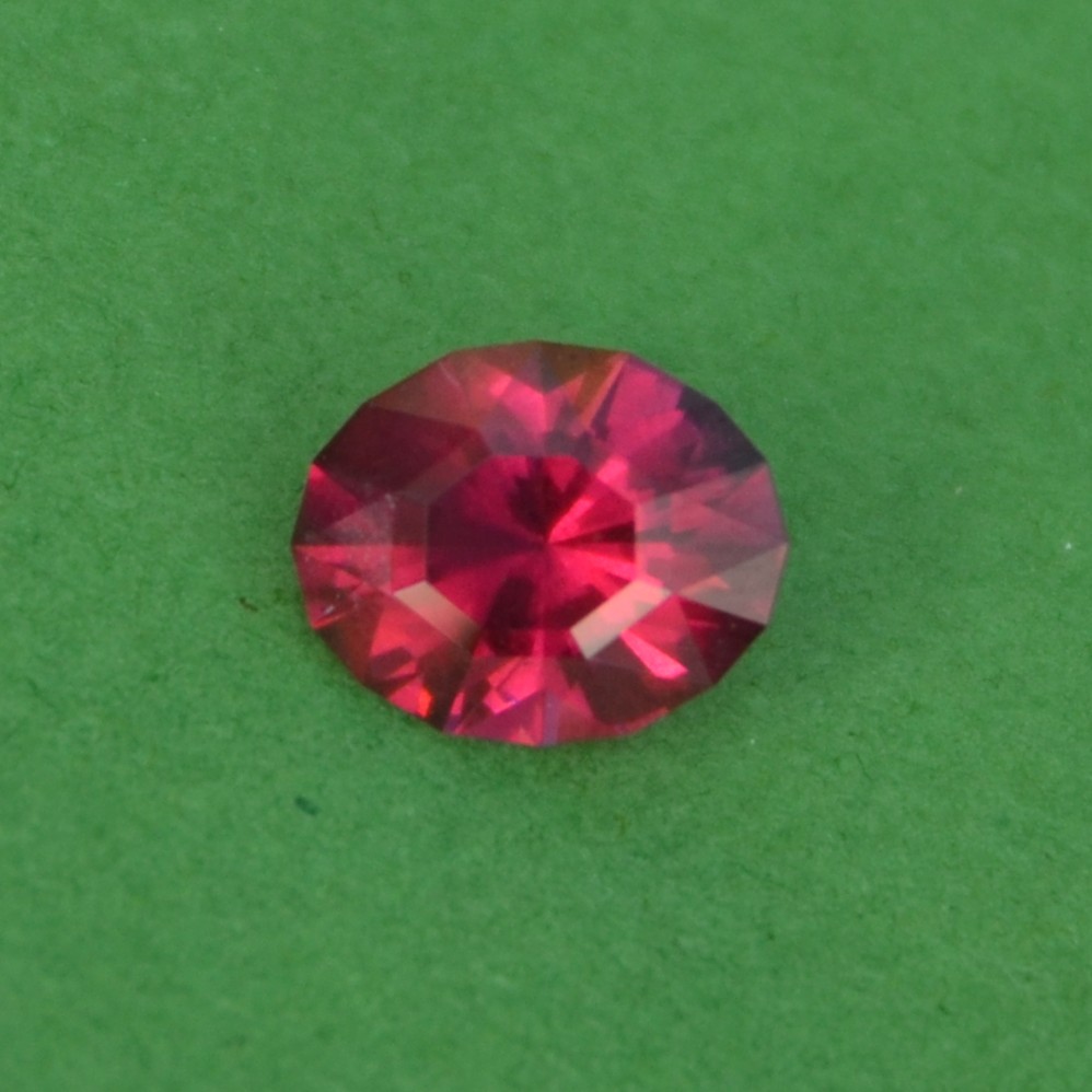 Grenat Rhodolite Ovale